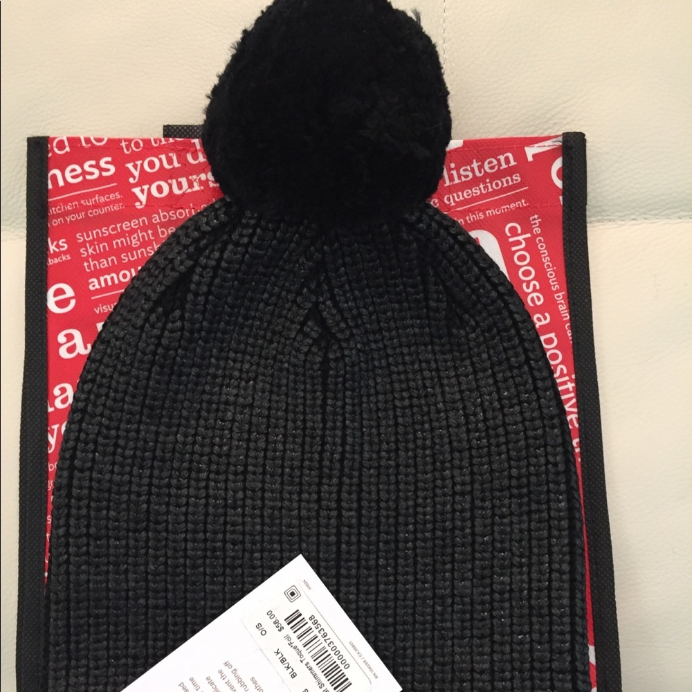 NWT BLACK LULULEMON ALL THAT SHIMMERS TOQUE FOIL - Picture 3 of 7